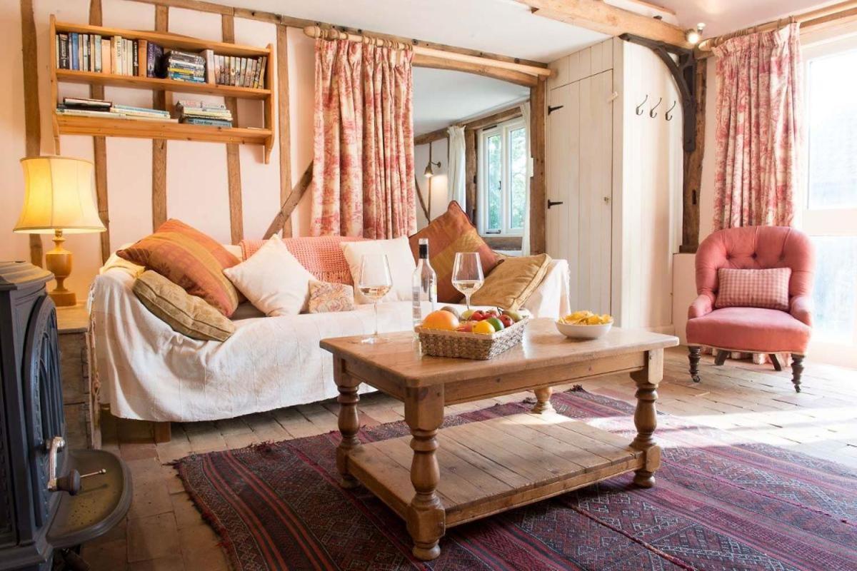 Bromans Barn A Beautiful Cottage By The Sea And Cudmore Nature Reserve West Mersea Exteriér fotografie